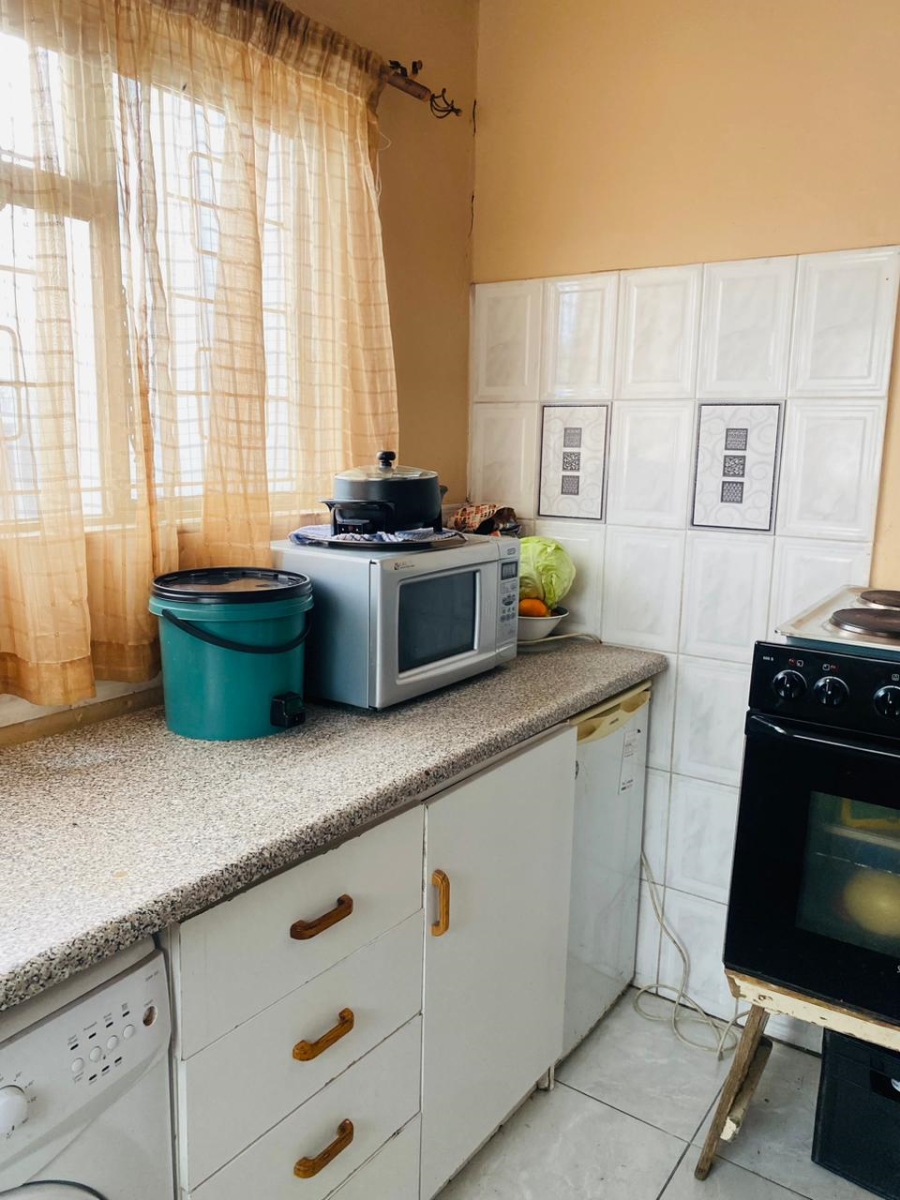 3 Bedroom Property for Sale in Harare Western Cape